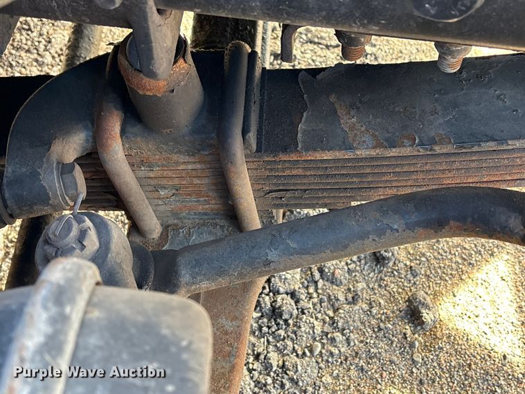 image for item NK9039 2009 Sterling L7500 Series dump truck