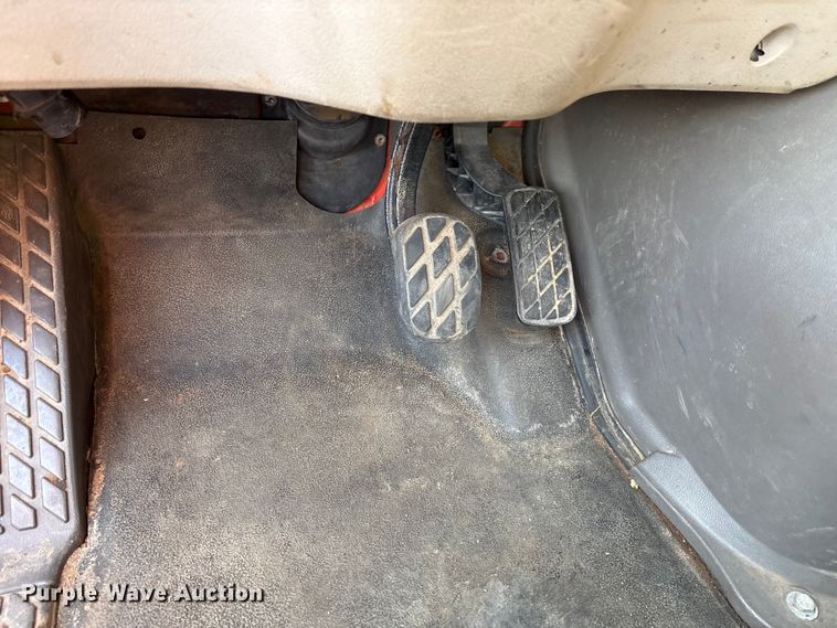 image for item NK9039 2009 Sterling L7500 Series dump truck