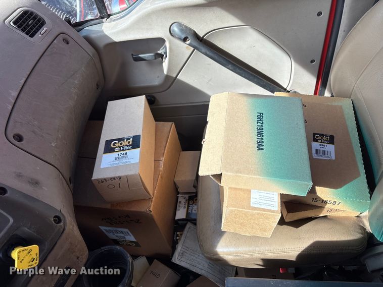 image for item NK9039 2009 Sterling L7500 Series dump truck