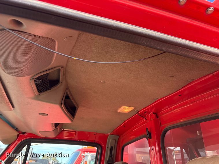 image for item NK9039 2009 Sterling L7500 Series dump truck