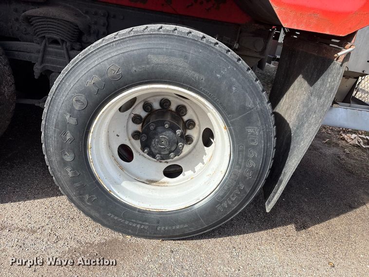 image for item NK9039 2009 Sterling L7500 Series dump truck