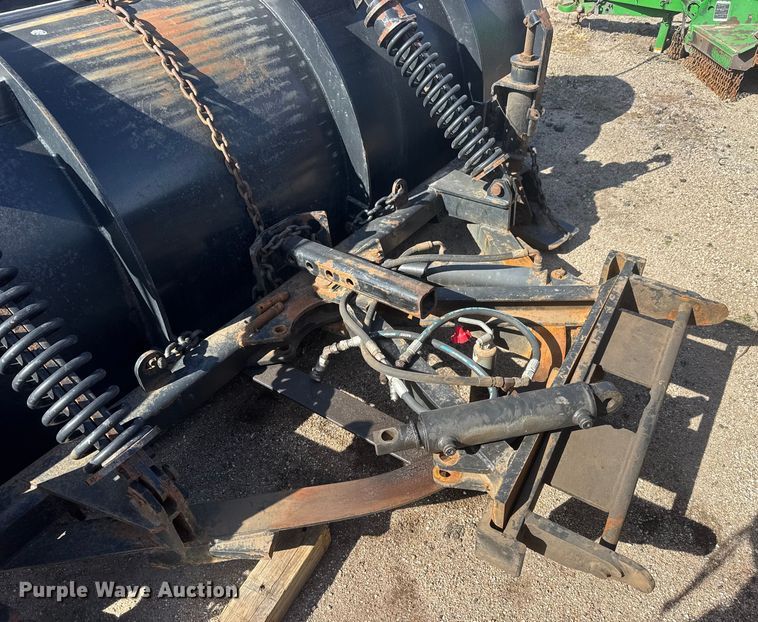 image for item NK9039 2009 Sterling L7500 Series dump truck