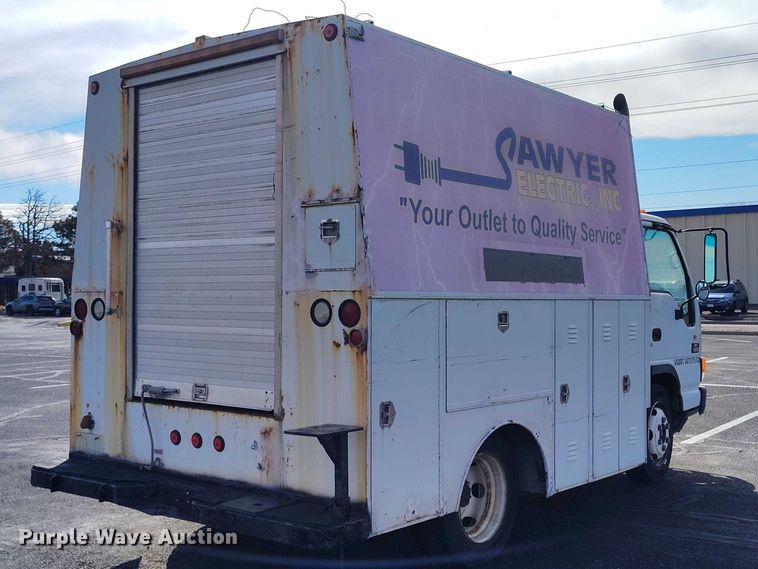 image for item DP4923 2005 Chevrolet W5500 utility / service truck