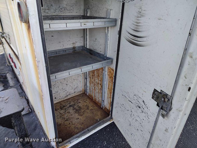 image for item DP4923 2005 Chevrolet W5500 utility / service truck