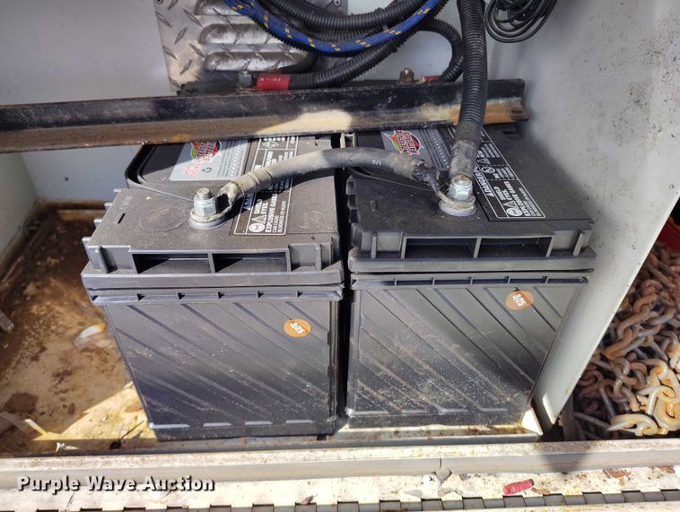 image for item DP4923 2005 Chevrolet W5500 utility / service truck