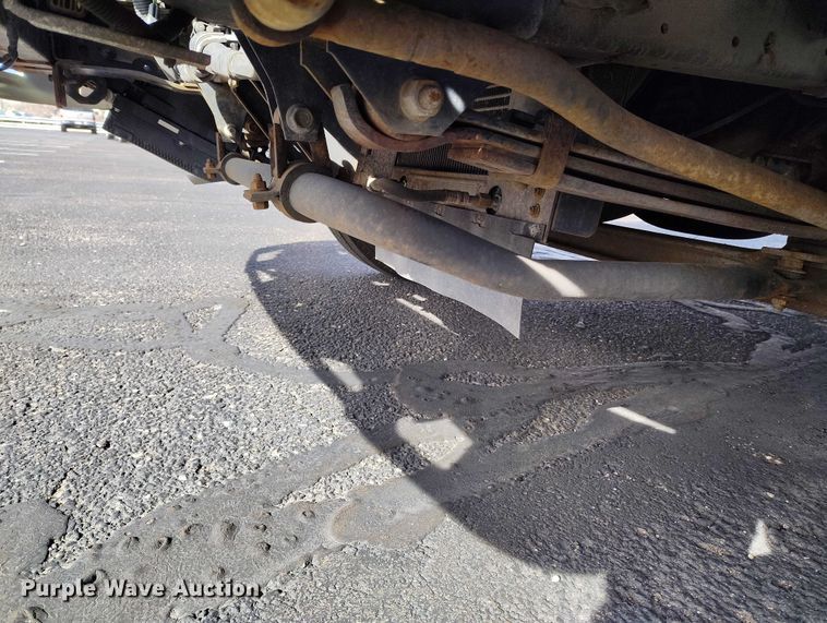 image for item DP4923 2005 Chevrolet W5500 utility / service truck