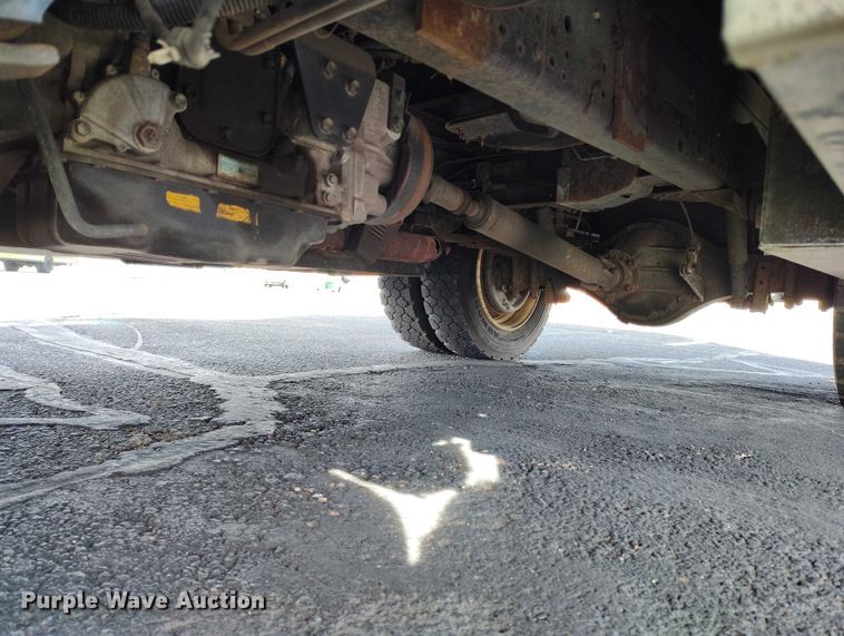 image for item DP4923 2005 Chevrolet W5500 utility / service truck