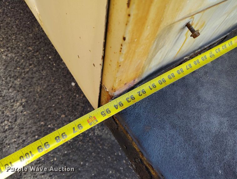 image for item DP4923 2005 Chevrolet W5500 utility / service truck