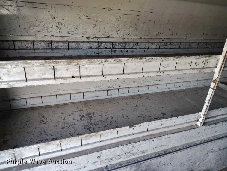 image for item DP4923 2005 Chevrolet W5500 utility / service truck