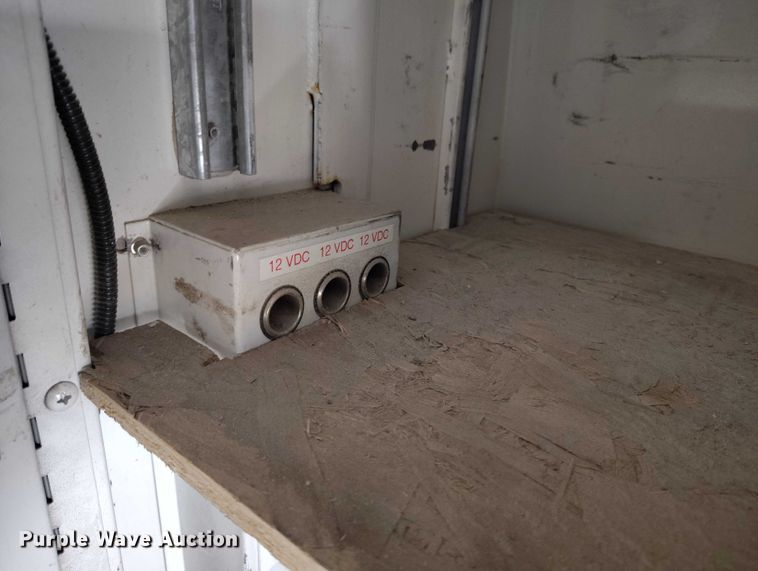 image for item DP4923 2005 Chevrolet W5500 utility / service truck