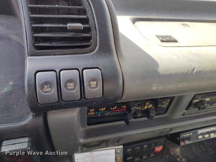 image for item DP4923 2005 Chevrolet W5500 utility / service truck