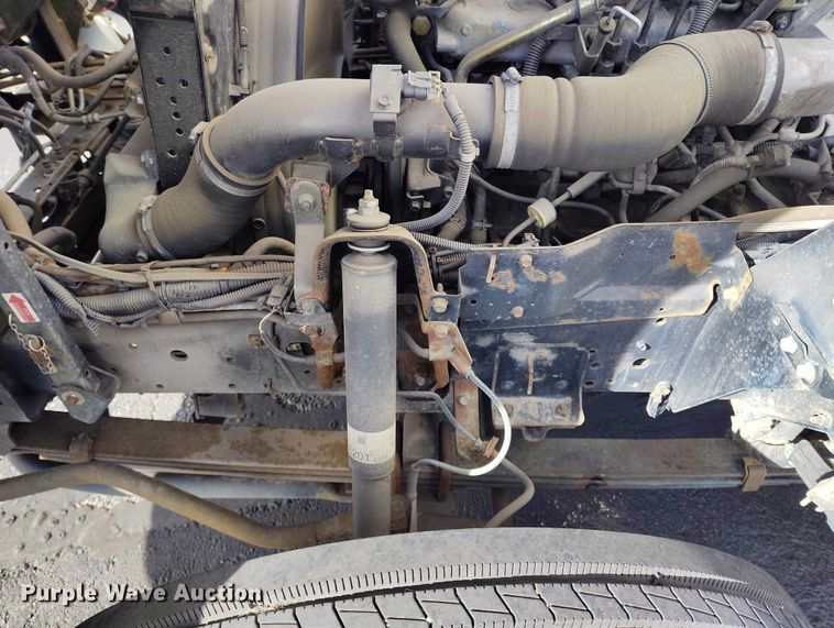 image for item DP4923 2005 Chevrolet W5500 utility / service truck