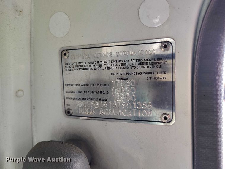 image for item DP4923 2005 Chevrolet W5500 utility / service truck