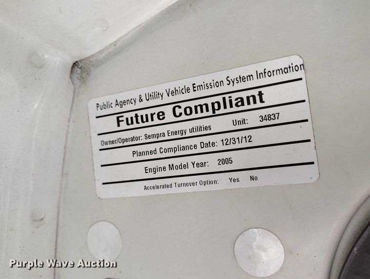 image for item DP4923 2005 Chevrolet W5500 utility / service truck