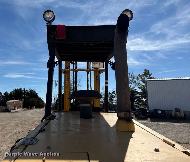 image for item DQ4256 John Deere 486E forklift