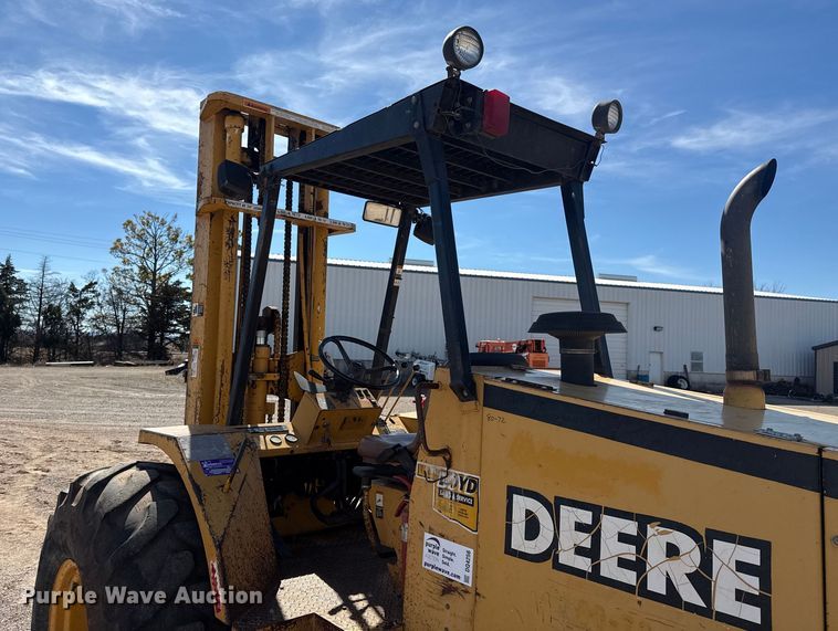 image for item DQ4256 John Deere 486E forklift