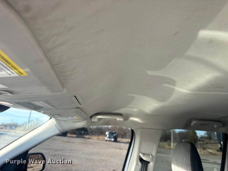 image for item DQ4265 2022 Ford Maverick XL Crew Cab pickup truck