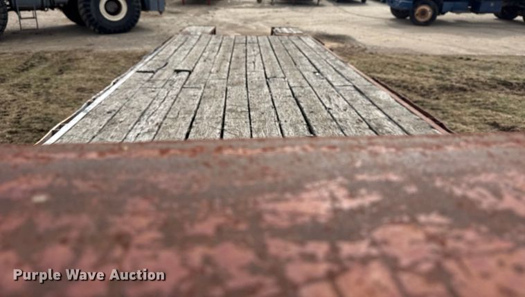 image for item DQ4269 1998 Coose Trailer Mfg. Inc. equipment trailer