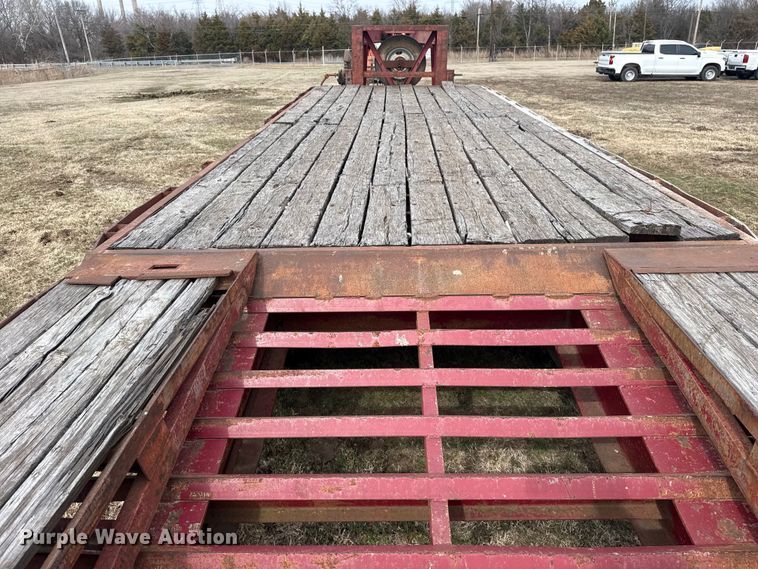 image for item DQ4269 1998 Coose Trailer Mfg. Inc. equipment trailer