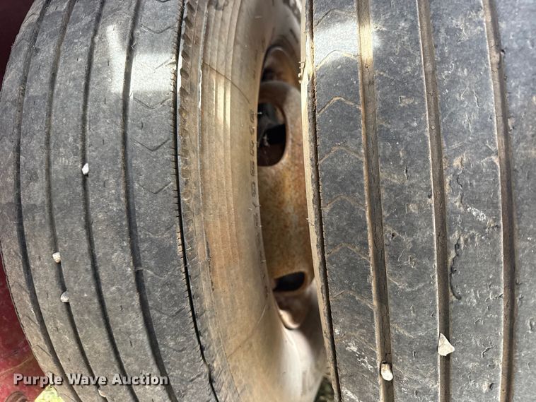 image for item DQ4269 1998 Coose Trailer Mfg. Inc. equipment trailer