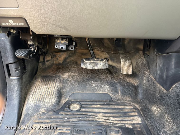 image for item DQ4271 2018 Ford F250 Super Duty Ext. Cab pickup truck