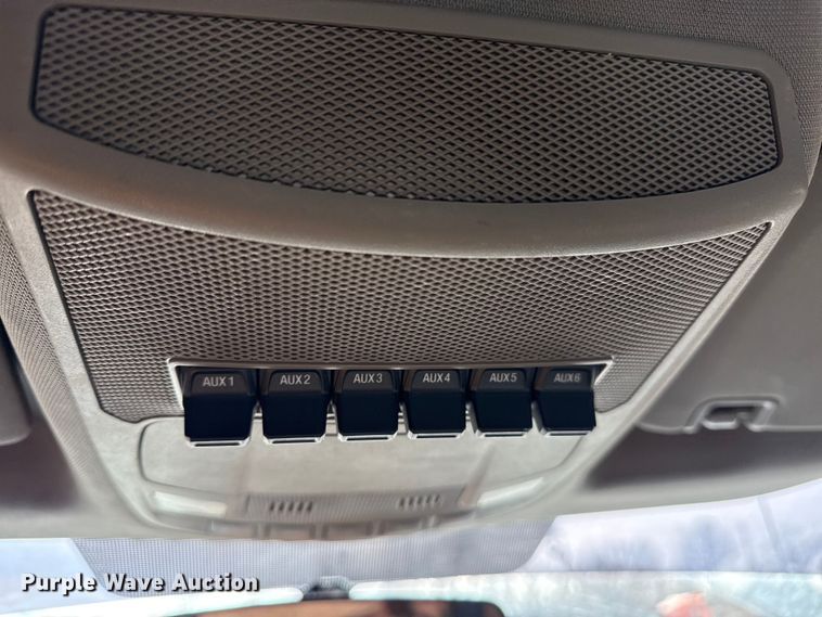 image for item DQ4271 2018 Ford F250 Super Duty Ext. Cab pickup truck