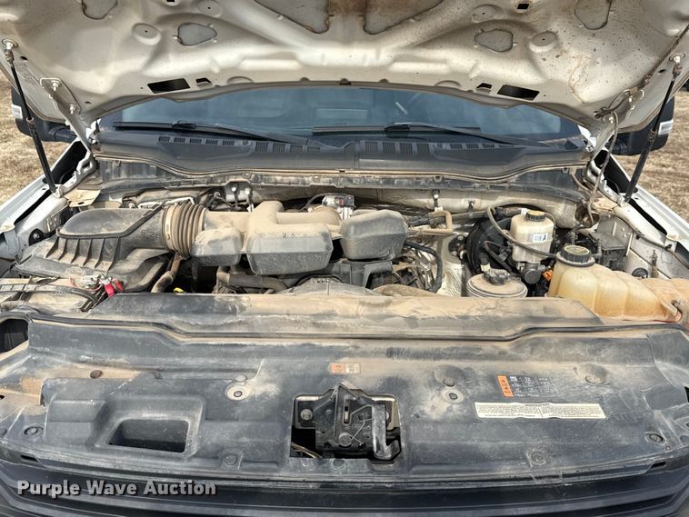 image for item DQ4271 2018 Ford F250 Super Duty Ext. Cab pickup truck