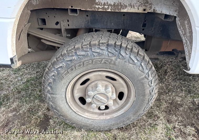 image for item DQ4271 2018 Ford F250 Super Duty Ext. Cab pickup truck