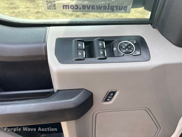 image for item DQ4272 2018 Ford F150 Ext. Cab pickup truck