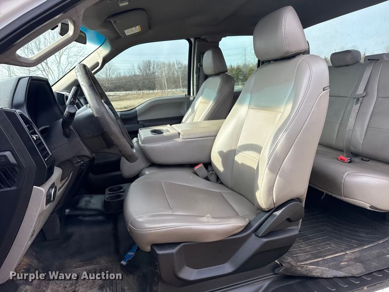 image for item DQ4272 2018 Ford F150 Ext. Cab pickup truck