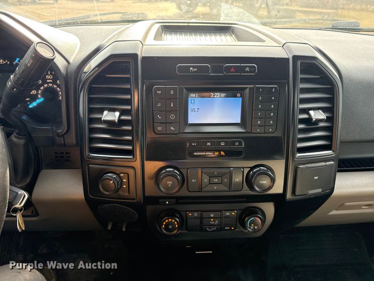 image for item DQ4272 2018 Ford F150 Ext. Cab pickup truck