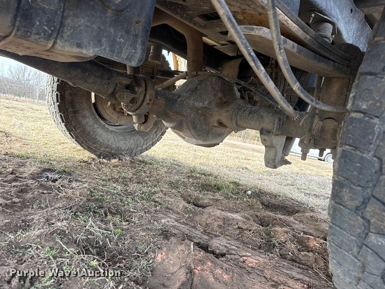 image for item DQ4273 2019 Ford F250 Super Duty XL Ext. Cab pickup truck