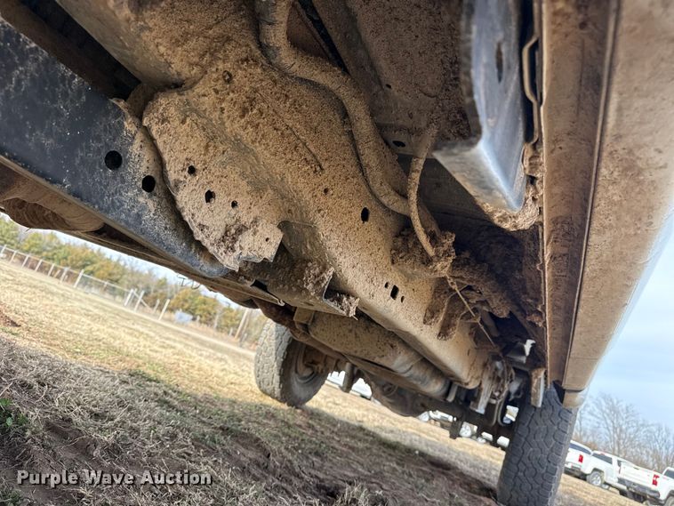 image for item DQ4273 2019 Ford F250 Super Duty XL Ext. Cab pickup truck