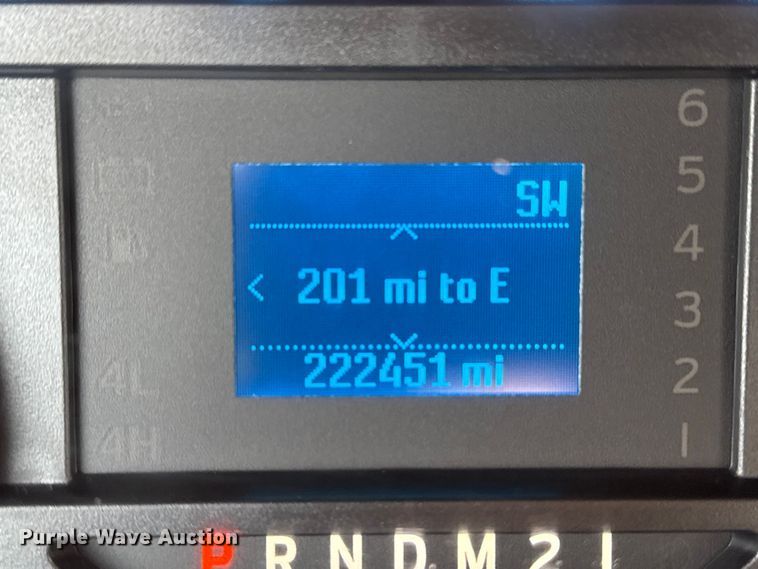 image for item DQ4273 2019 Ford F250 Super Duty XL Ext. Cab pickup truck