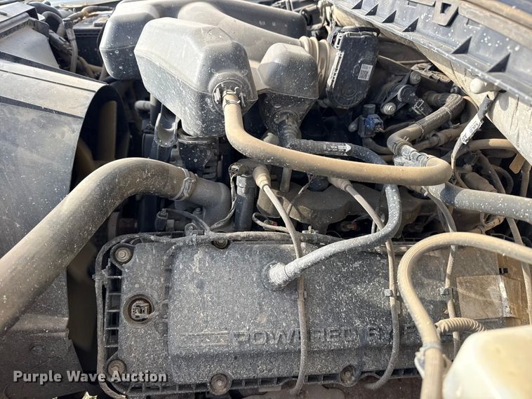 image for item DQ4273 2019 Ford F250 Super Duty XL Ext. Cab pickup truck