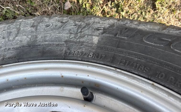 image for item DQ4273 2019 Ford F250 Super Duty XL Ext. Cab pickup truck