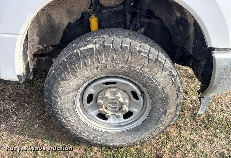 image for item DQ4273 2019 Ford F250 Super Duty XL Ext. Cab pickup truck