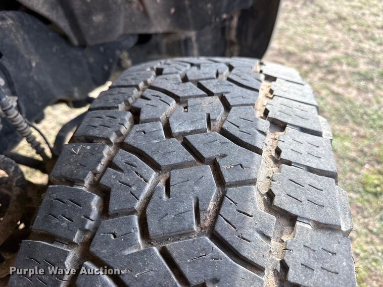 image for item DQ4273 2019 Ford F250 Super Duty XL Ext. Cab pickup truck