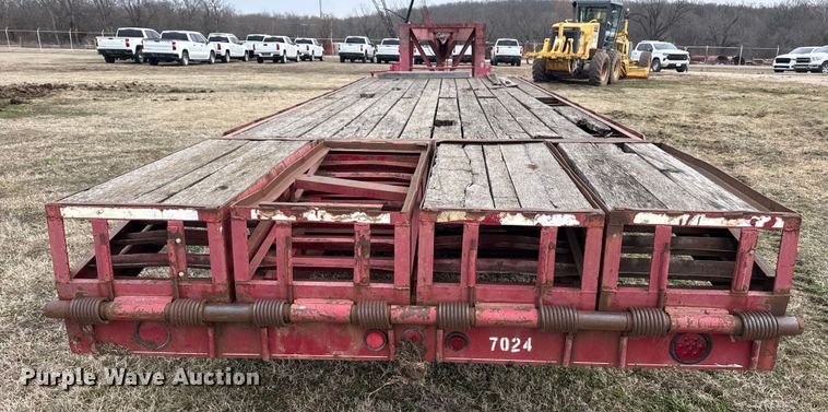 image for item DQ4280 2001 Coose Trailer Mfg. Inc equipment trailer