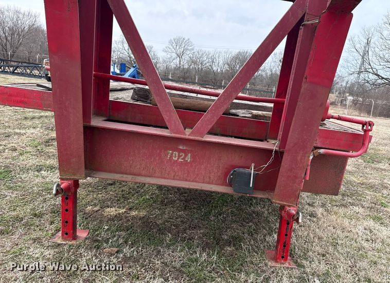 image for item DQ4280 2001 Coose Trailer Mfg. Inc equipment trailer