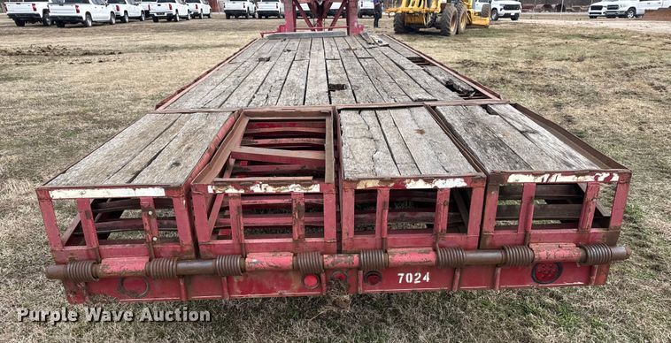 image for item DQ4280 2001 Coose Trailer Mfg. Inc equipment trailer