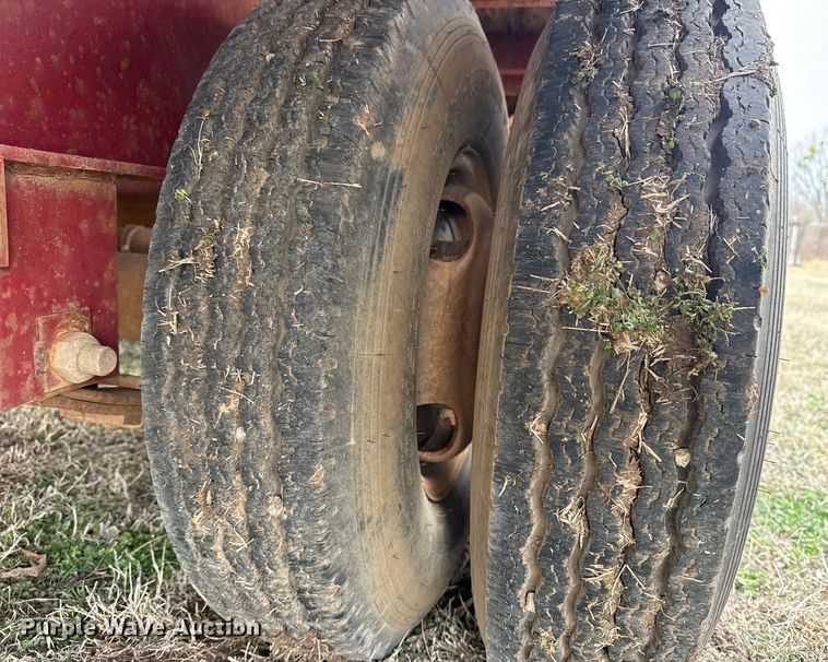 image for item DQ4280 2001 Coose Trailer Mfg. Inc equipment trailer