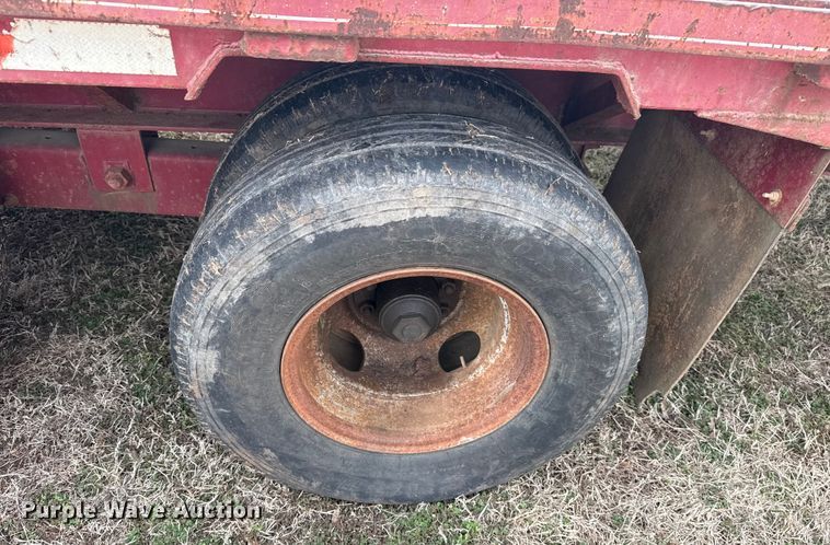 image for item DQ4280 2001 Coose Trailer Mfg. Inc equipment trailer