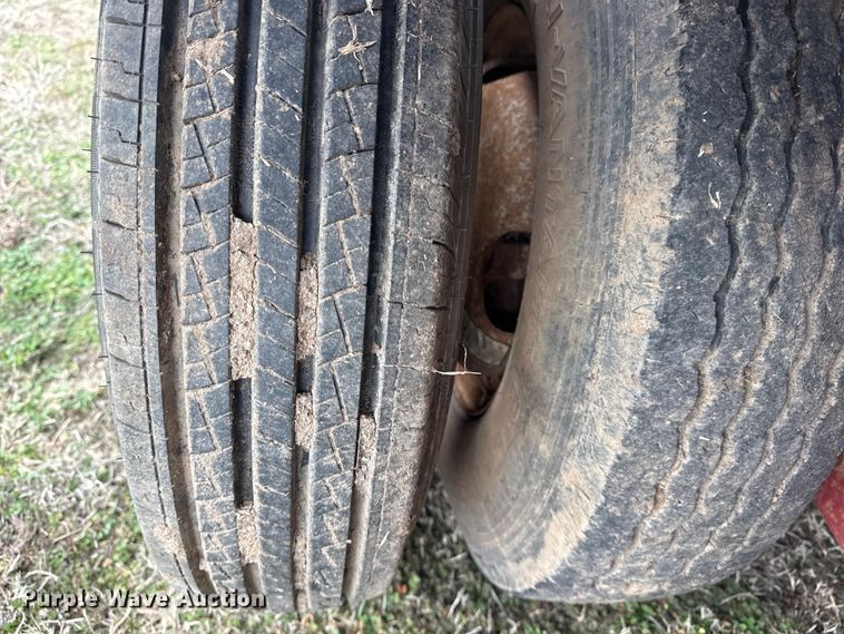 image for item DQ4280 2001 Coose Trailer Mfg. Inc equipment trailer