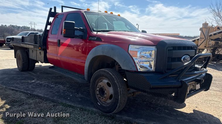image for item DQ4283 2012 Ford F550 Super Duty Ext. Cab flatbed truck