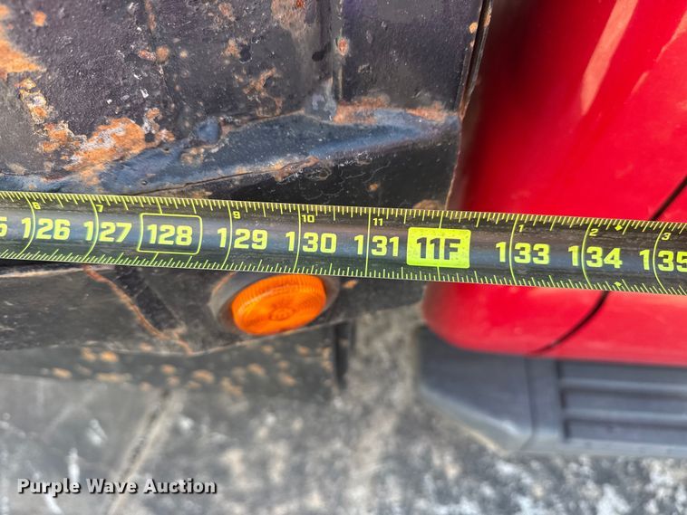 image for item DQ4283 2012 Ford F550 Super Duty Ext. Cab flatbed truck