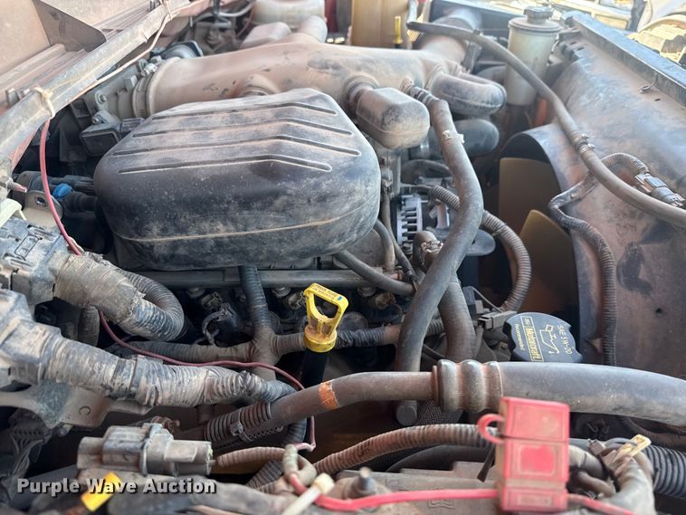 image for item DQ4283 2012 Ford F550 Super Duty Ext. Cab flatbed truck