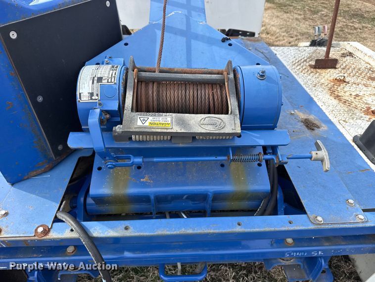 image for item DQ4287 Miller Industries wrecker bed