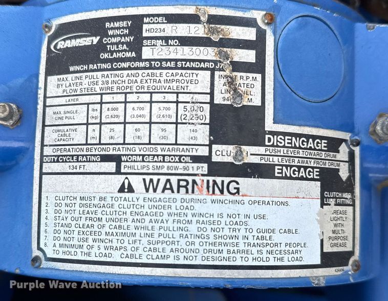 image for item DQ4287 Miller Industries wrecker bed