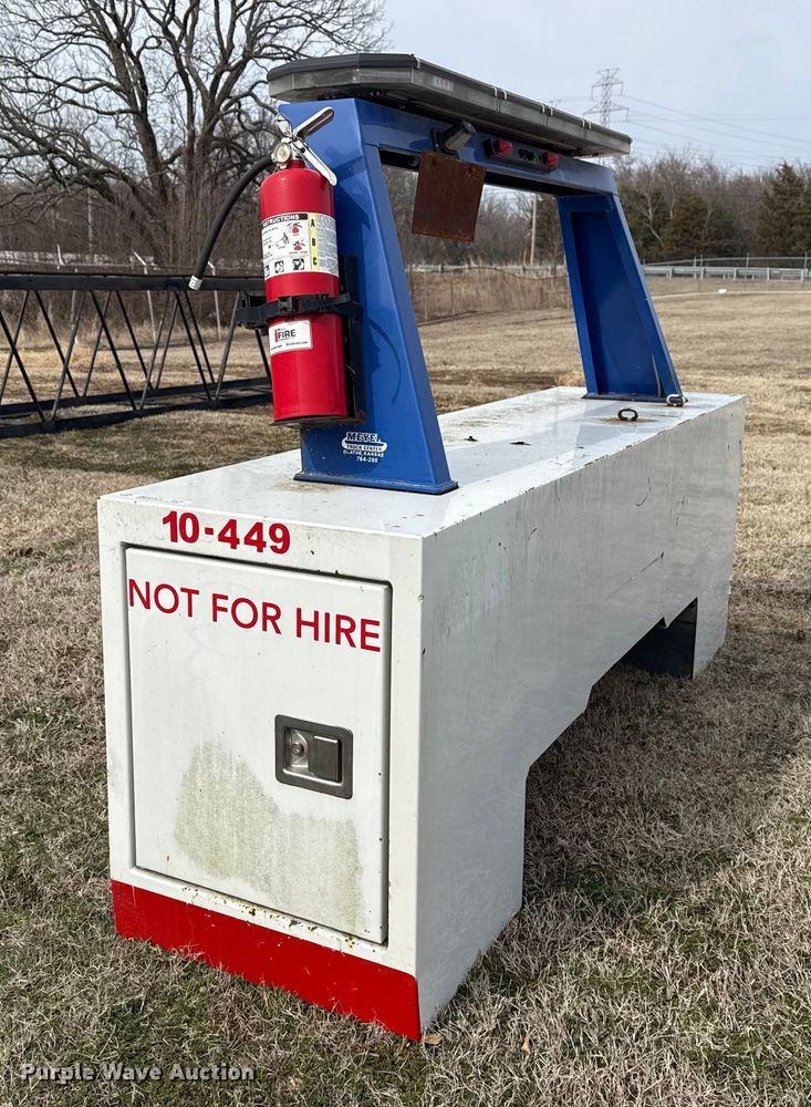 image for item DQ4287 Miller Industries wrecker bed